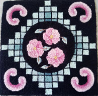 Sample Rug for the Advanced Beginner Class, designed by Linda MacDonald and used with Permission